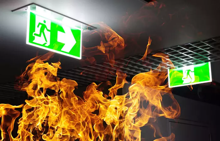 Securite incendie normes ERP – Incendie dans une discothèque en Macédoine du Nord