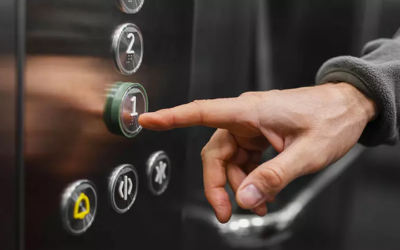 L’ascenseur est-il obligatoire dans un ERP ?